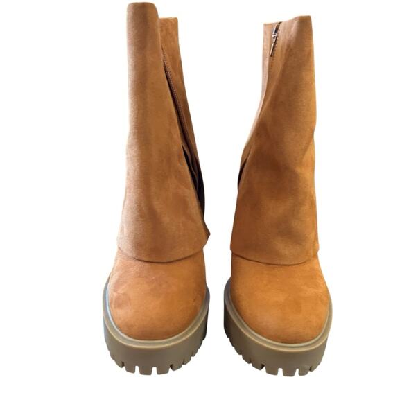 INC International Concepts Foldover Cuffed Lug Sole Ankle Boots NEW 7.5 - Picture 3 of 10